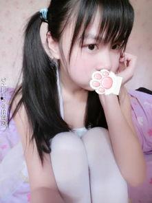 00后女生性感照片