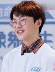 什么廷明星,从低谷到巅峰的逆袭传奇